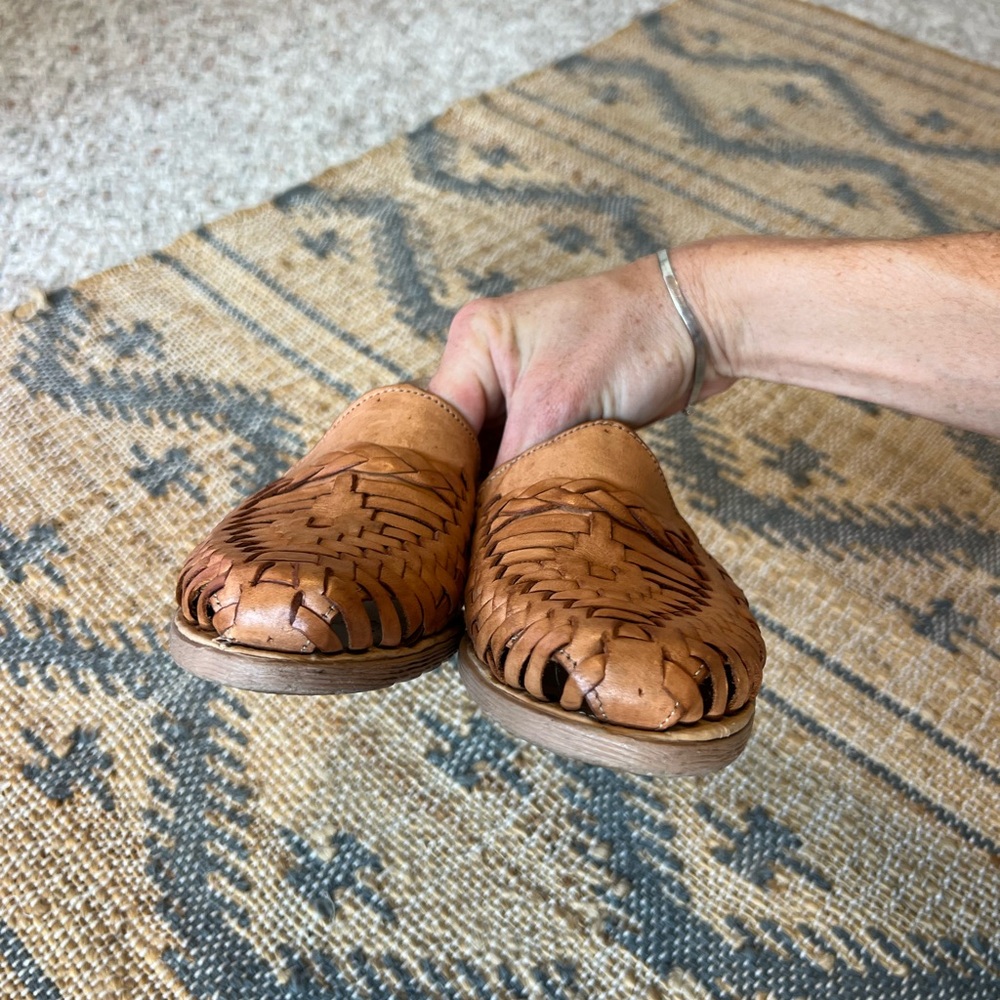 Mexican Handmade Woven Leather Loafers - Picture 6 of 7